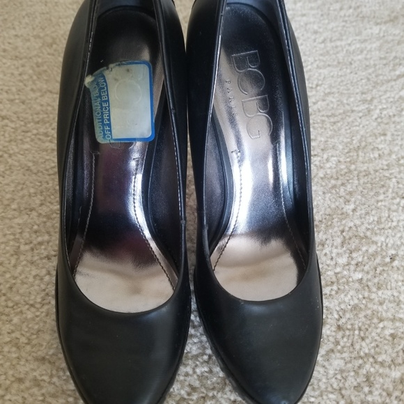 BCBG Black Heels - Picture 7 of 7